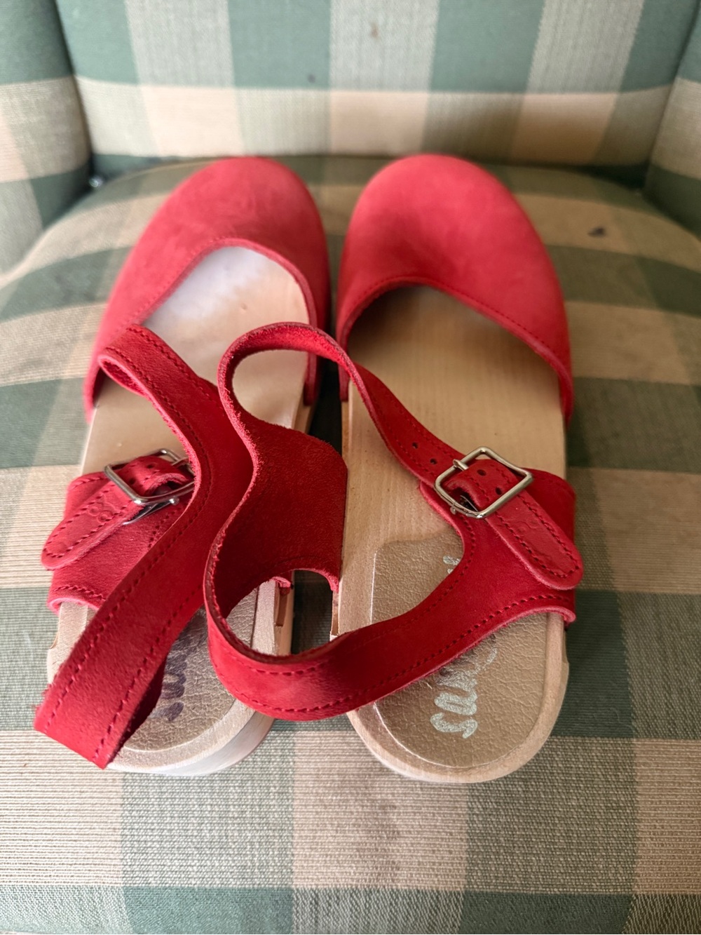 Red Suede Mary Jane Clog Sandals - Picture 3 of 4